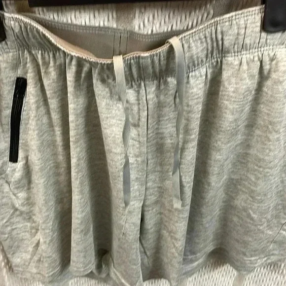 4 pack of Women’s Athletic Shorts NWT size Large - Picture 4 of 8